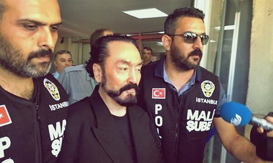 Adnan Oktar,Juorno